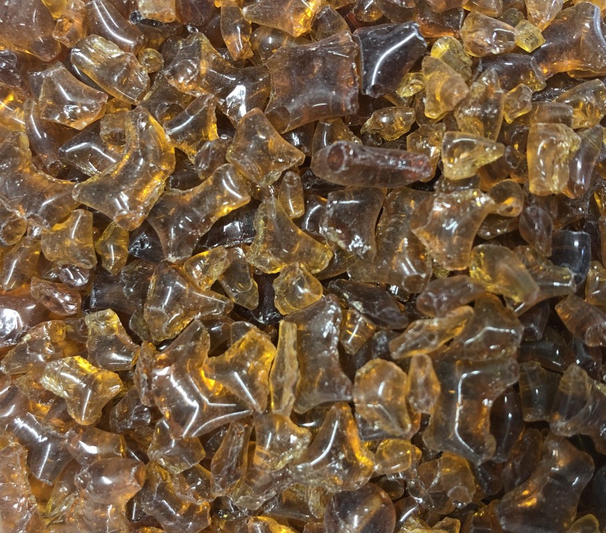 Nízkotavné sklo 0,5kg – světle hnědá čirá