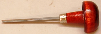 Rydlo pro linoryt Lyons V 2,5 mm L331-05