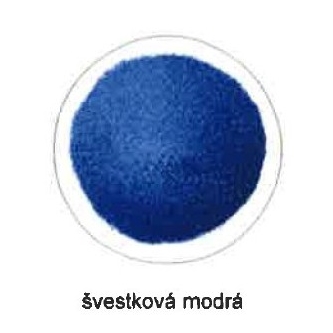 švestkově modrá