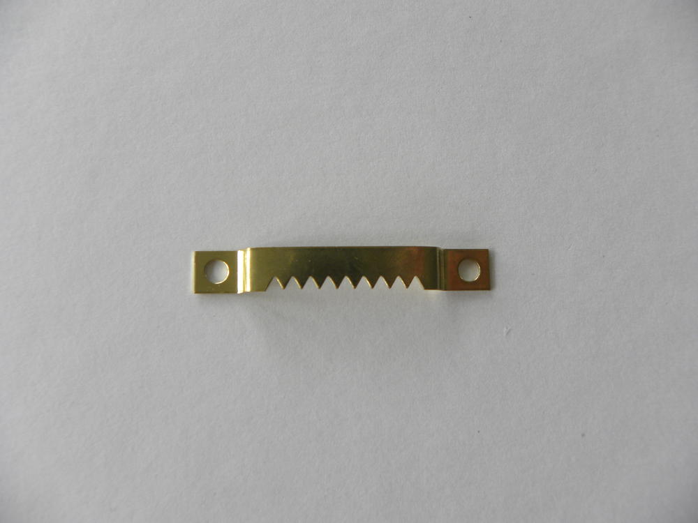 Háček - zlatý hřebínek na vruty